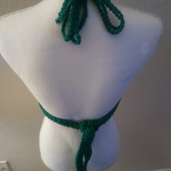 Crop Top - Picture 3 of 4